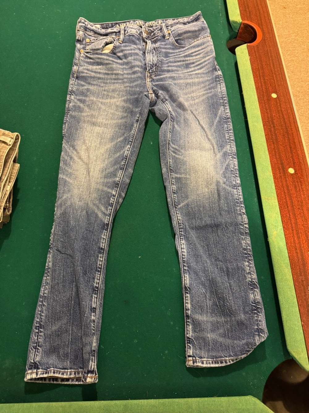 American Eagle Outfitters Light Blue Washed Straight Jeans